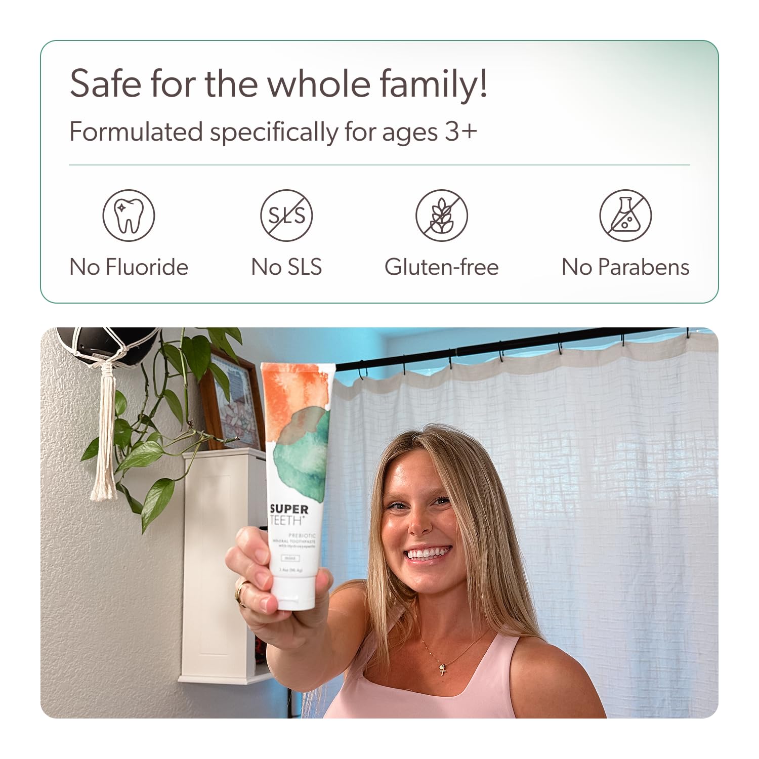 SuperTeeth etiqueta con lista de ingredientes, destaca limpieza y transparencia
