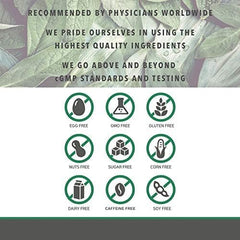 Supreme Nutrition cápsulas en mano para comparar tamaño y facilidad de uso