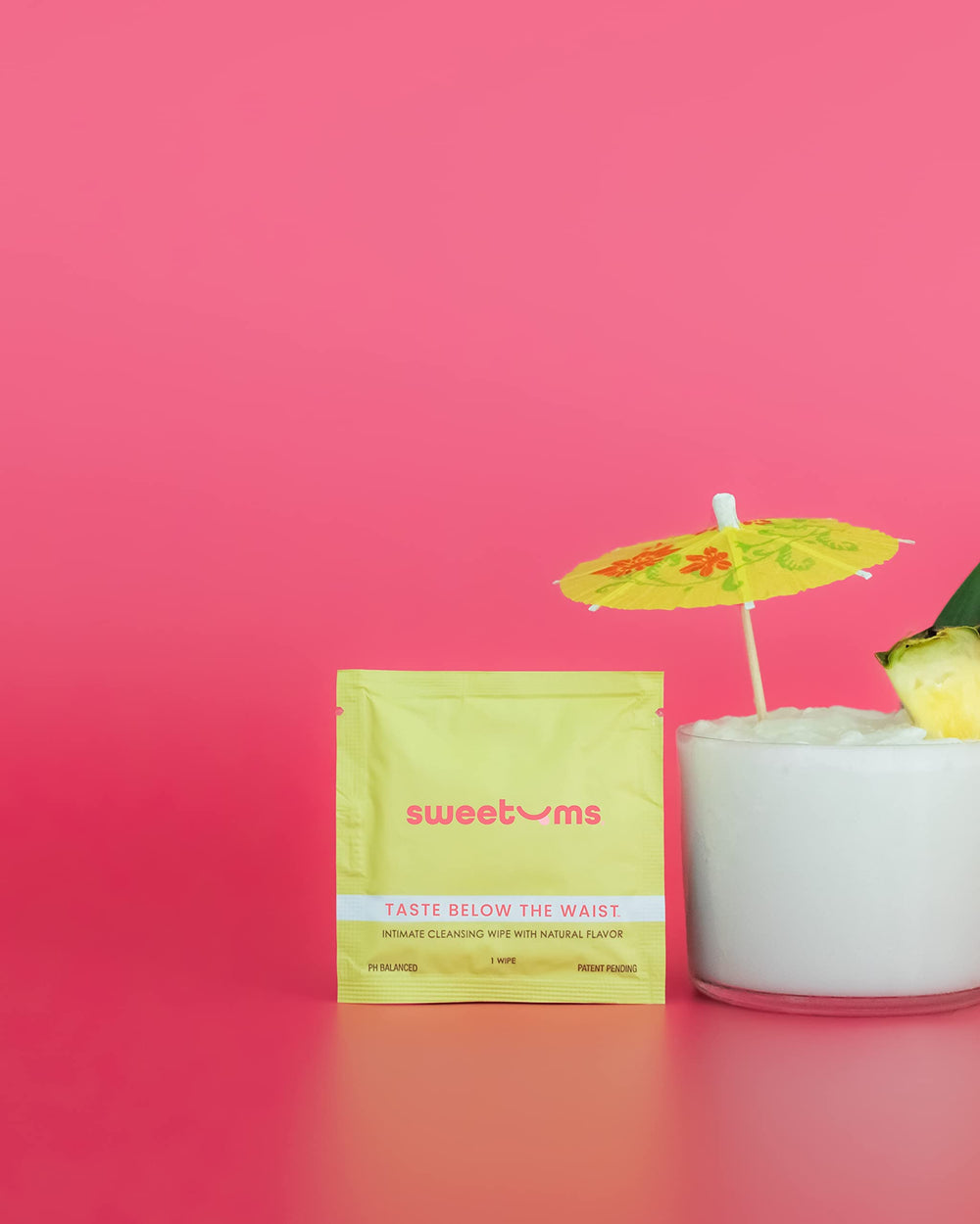 Sweetums etiqueta con ingredientes y pH balanceado en primer plano