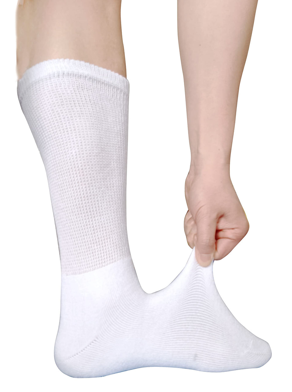 SYOLLAVE persona caminando con calcetines para confort y soporte