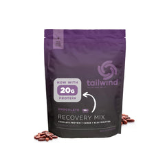Tailwind Nutrition frontal de la bolsa chocolate mostrando marca y raciones, fácil transporte