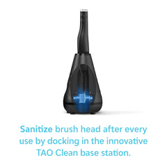 TAO Clean cabezal en acción sobre dientes demostrando limpieza profunda
