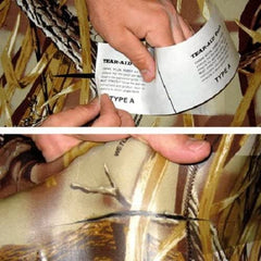 Detalle de textura del parche TEAR-AID transparente, adhesivo flexible y discreto