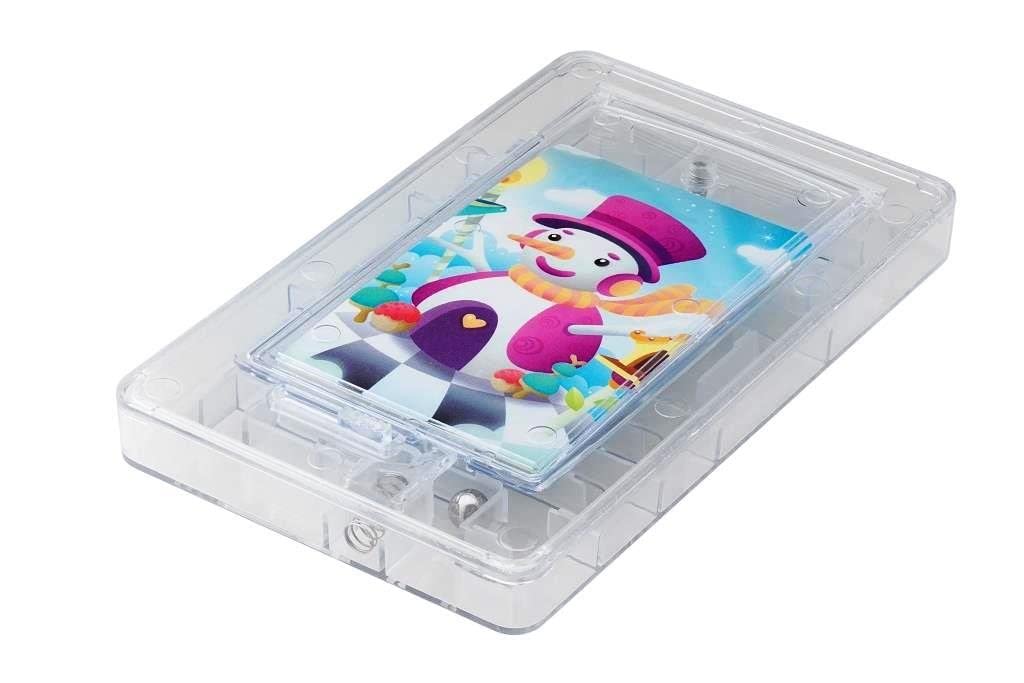 Tech Tools interior de la caja con tarjeta regalo colocada, ejemplo de uso real