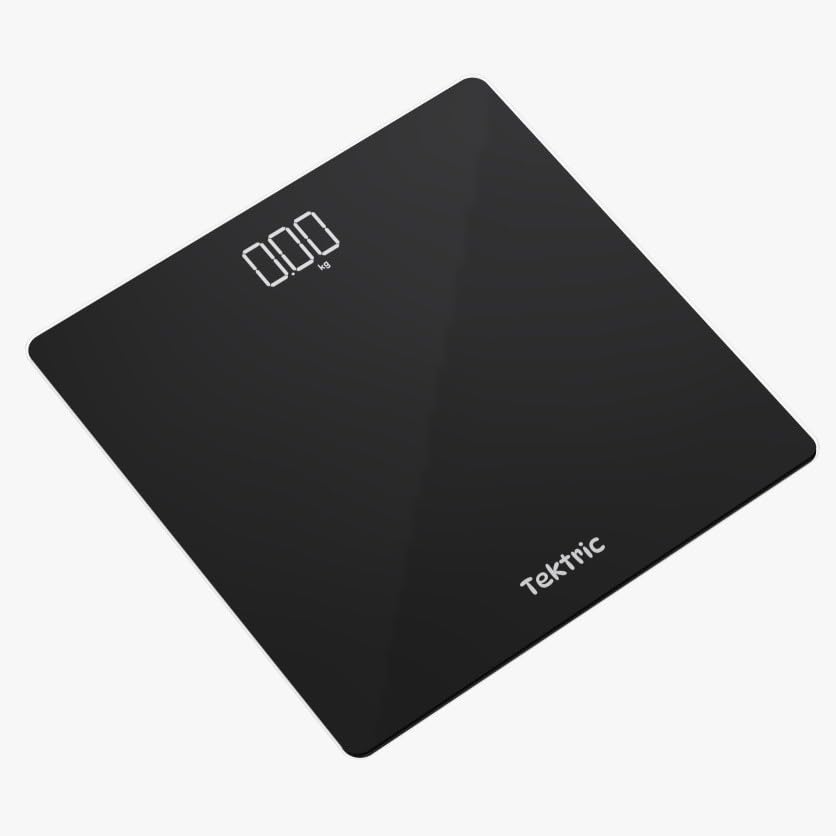 Tektric comparación de tamaño con una mano para mostrar escala compacta