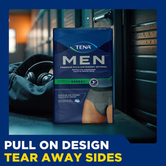 Textura y material flexible de TENA Men Maximum Plus para máxima discreción