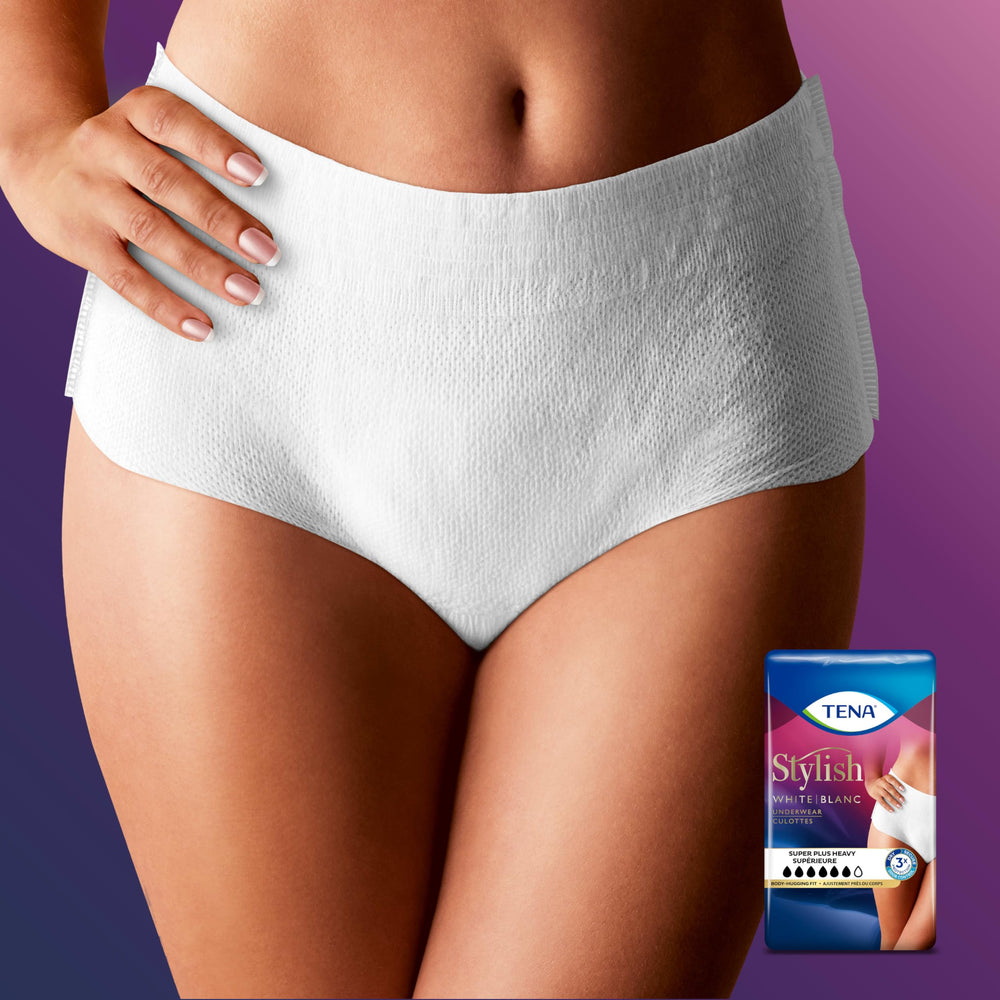 TENA mujer vistiendo las bragas, beneficio apariencia natural bajo ropa