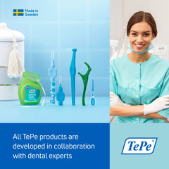 TePe escena en baño con pack junto al cepillo dental, organización y conveniencia