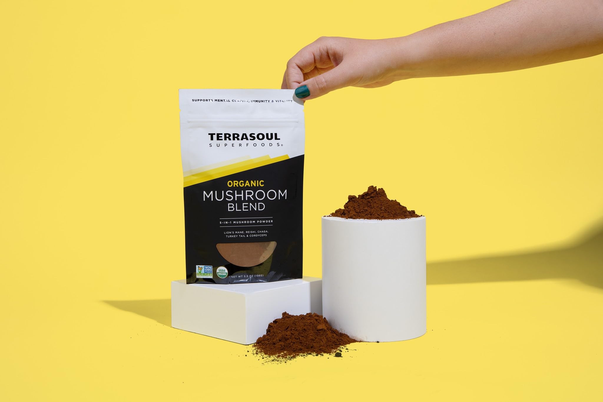 Terrasoul cucharada de mezcla en escala para ver porción y tamaño