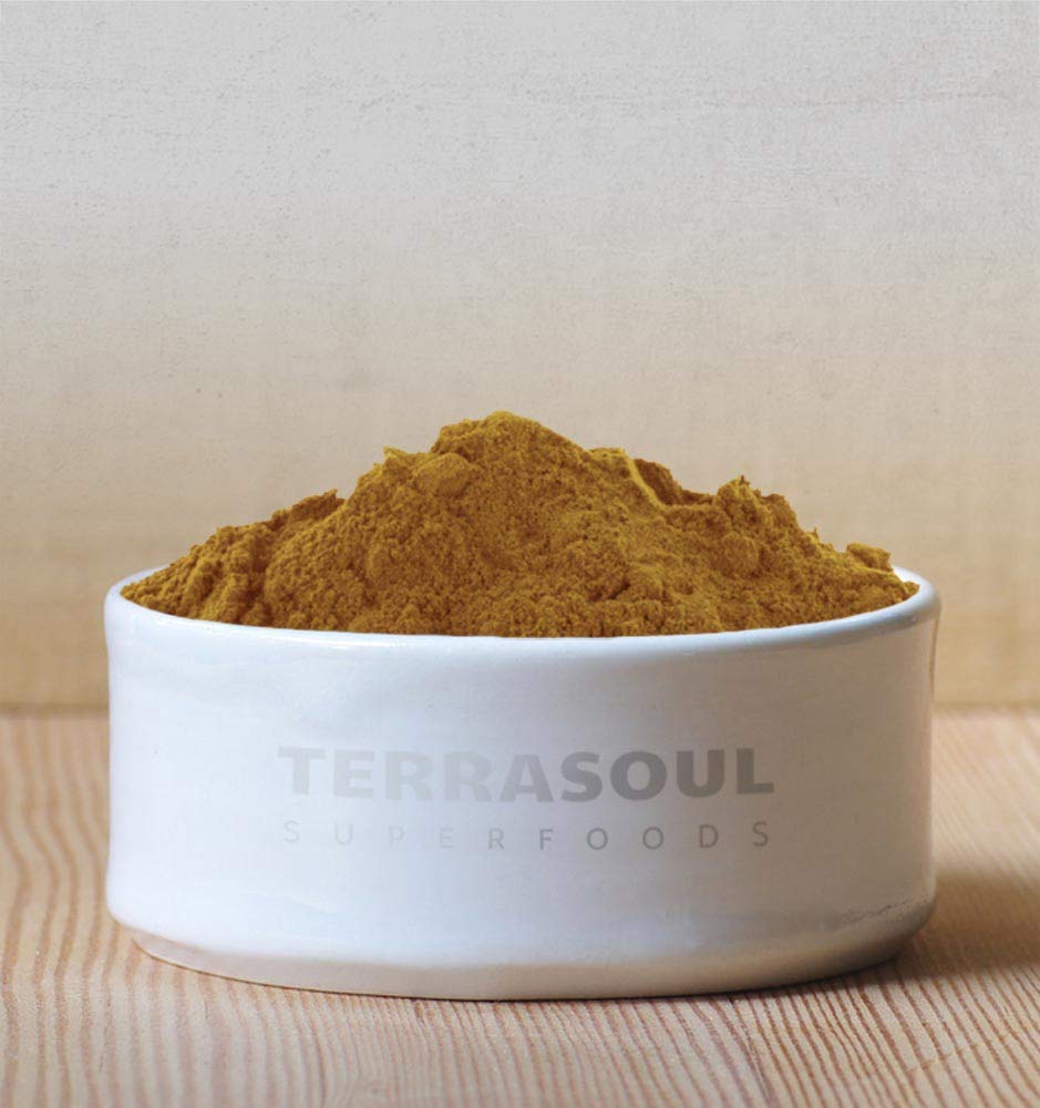 Terrasoul Superfoods polvo de Reishi en batido para añadir adaptógenos diaria