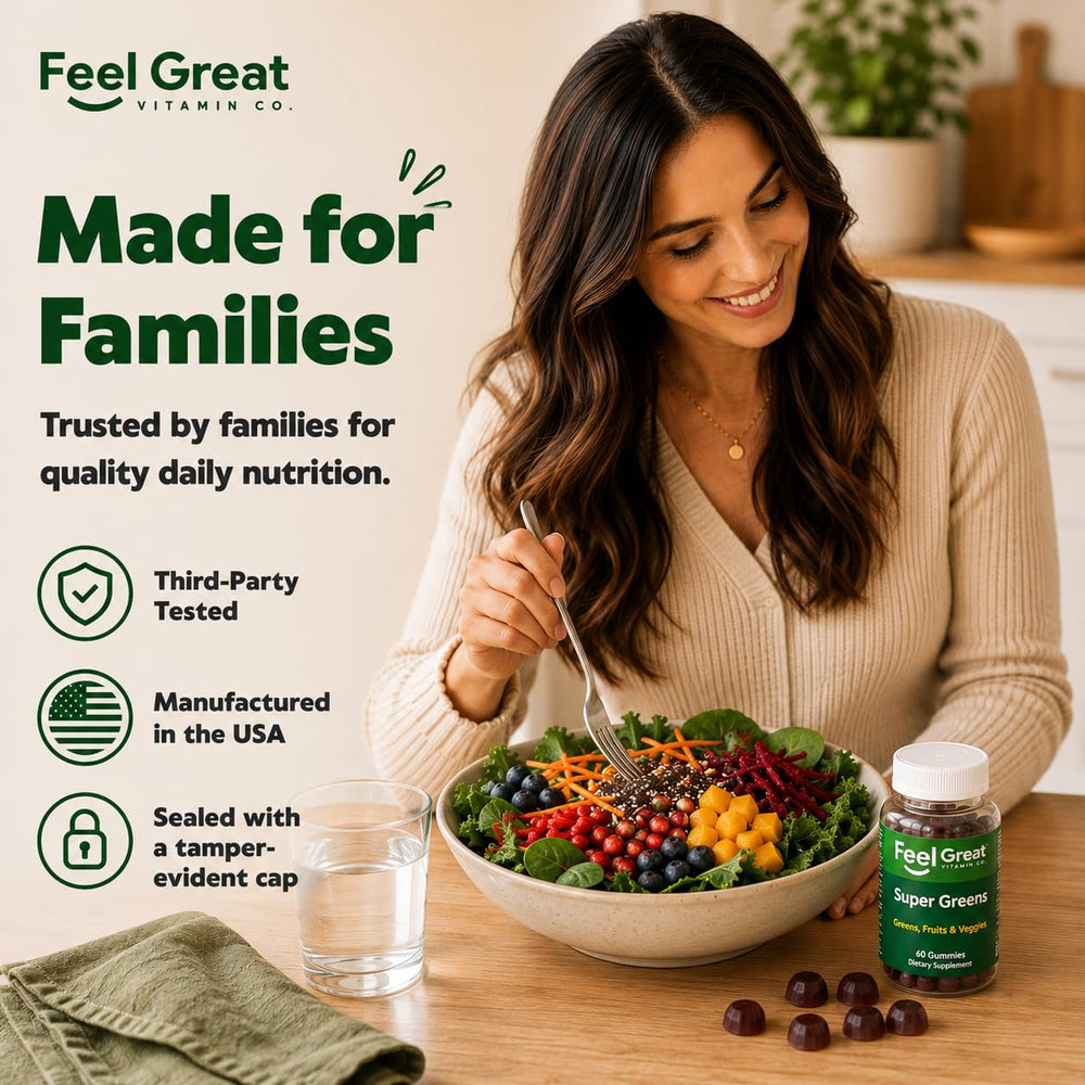 The Feel Great Vitamin Company comparación de tamaño junto a manos, frasco portátil