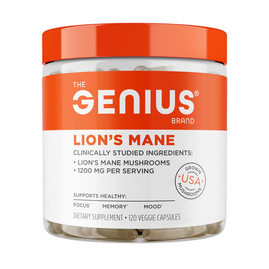 The Genius Brand frasco frontal mostrando la etiqueta y beneficio de claridad