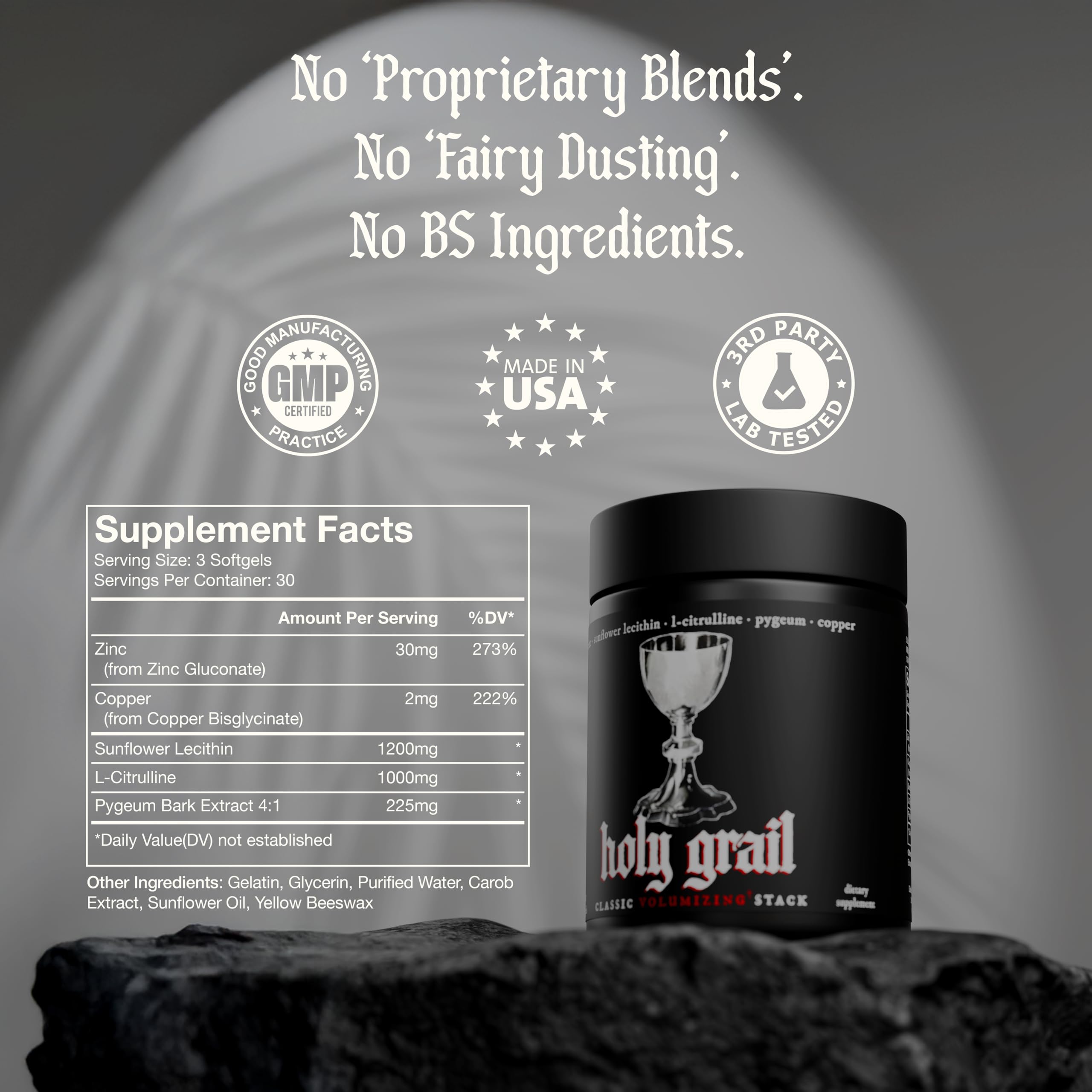 Theorycraft Holy Grail en uso diario junto a una botella de agua beneficios prácticos
