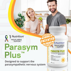 Capsula de TJ Nutrition Parasym Plus en mano para comparar tamaño y facilidad de ingesta