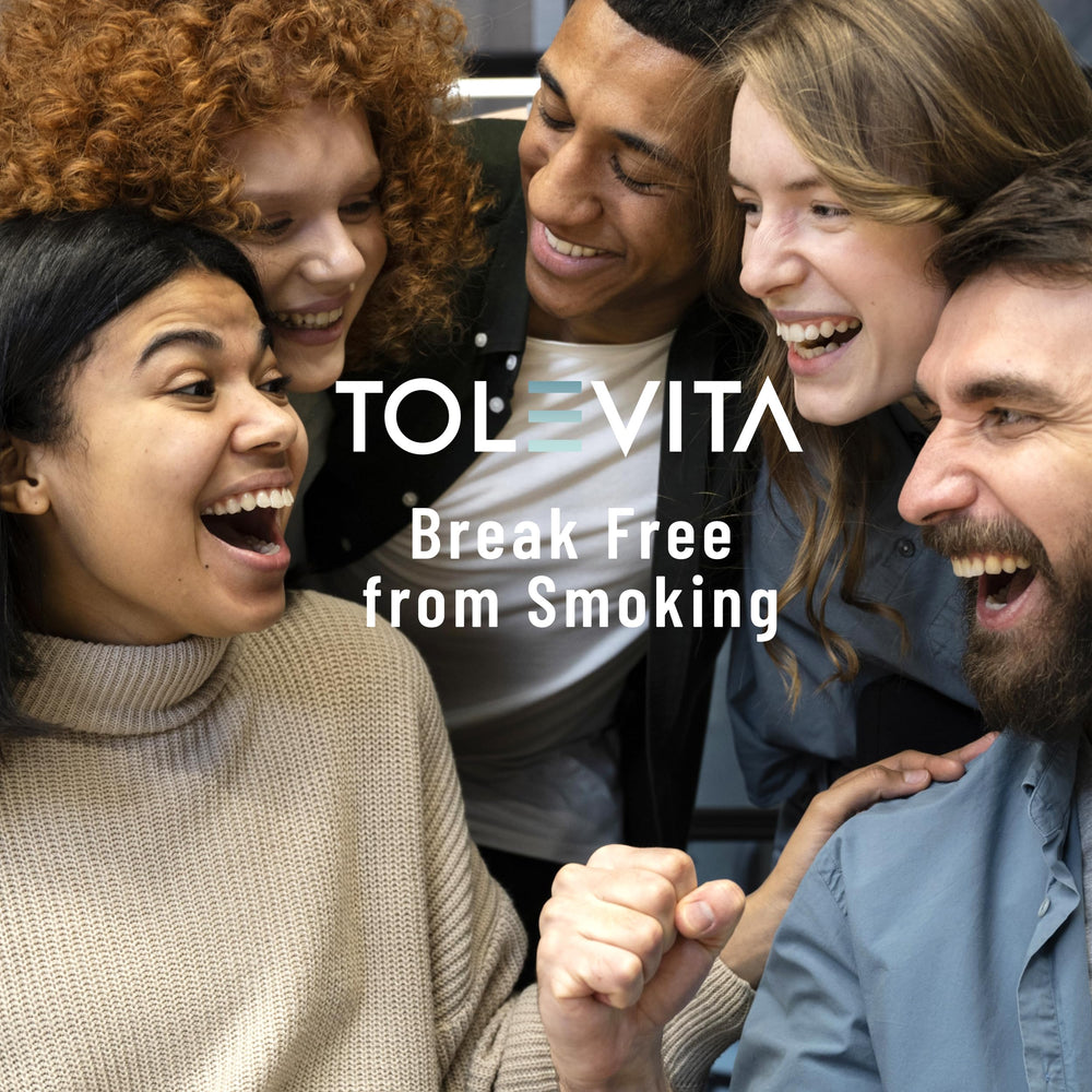 TOLEVITA parche en contexto diario sobre camiseta demostrando invisibilidad