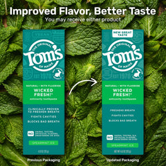 Tom's of Maine textura de la pasta saliendo del tubo para sensación fresca