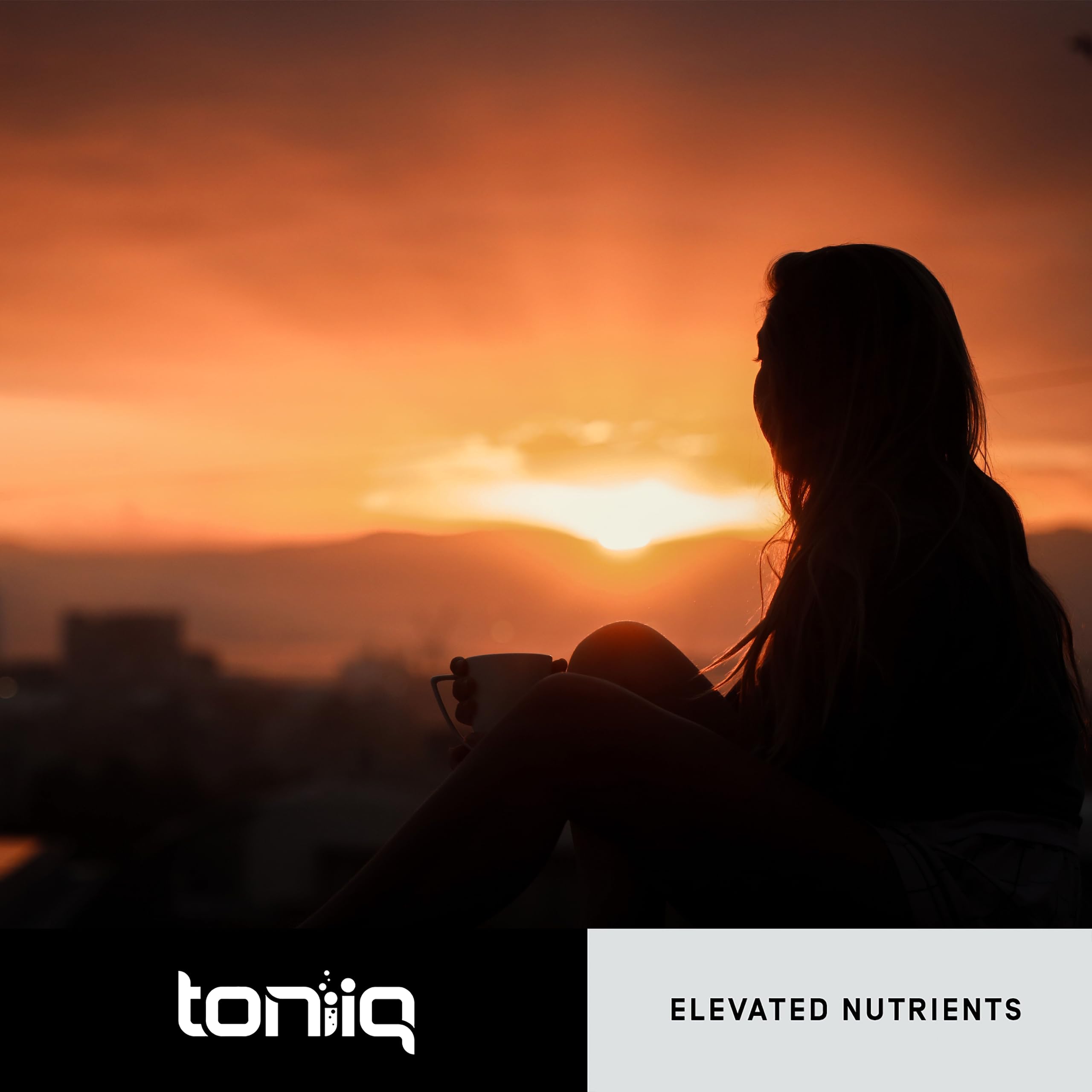 Toniiq planta GMP envasando lotes para control de calidad