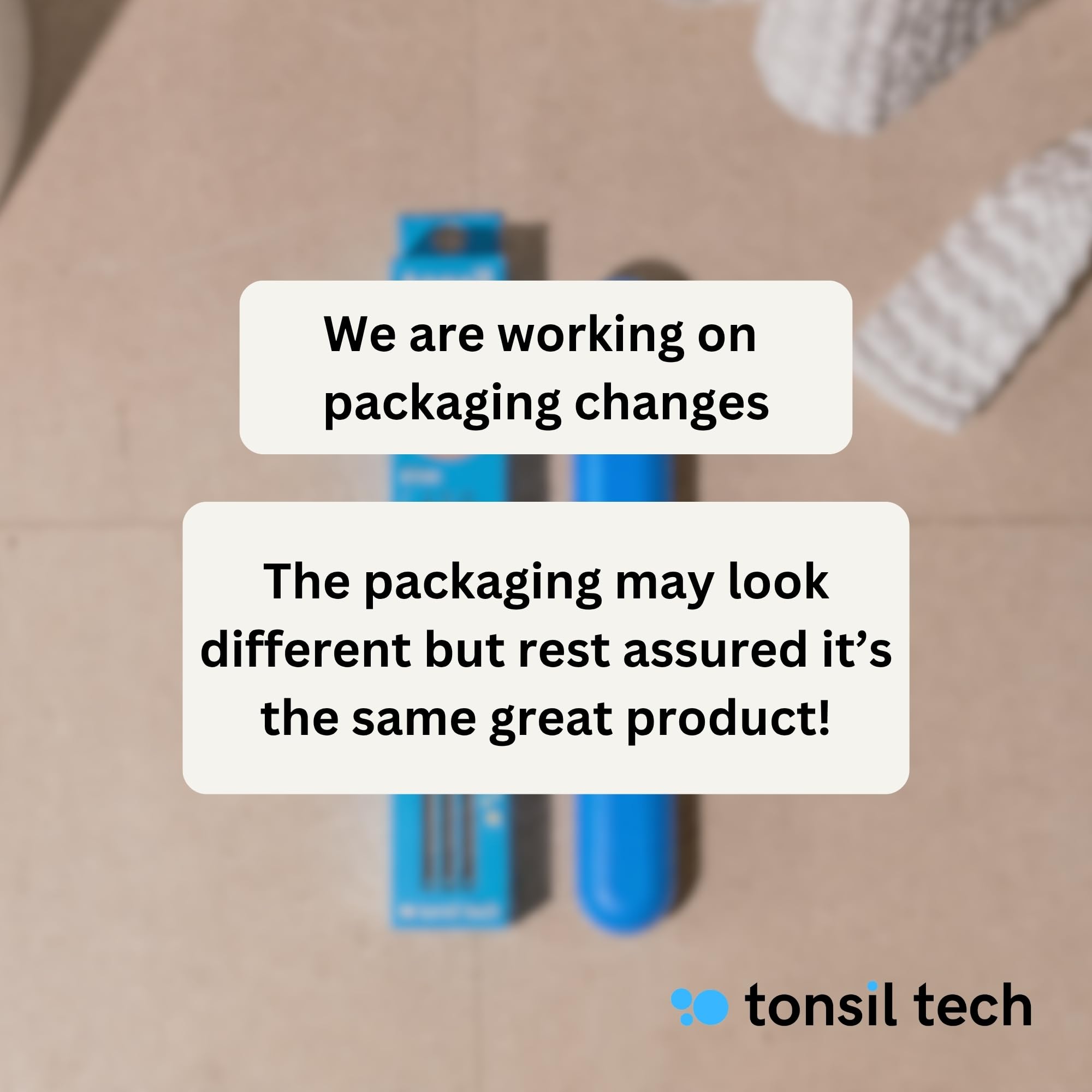 Tonsil Tech kit guardado en neceser para uso portátil y discreto
