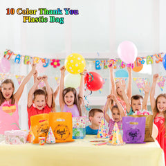 TOSPARTY bolsas desplegadas en mesa con diez colores, opción para combinar temáticas