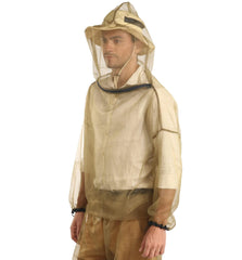 Tough Outdoors frontal del traje mostrando cobertura completa y comodidad