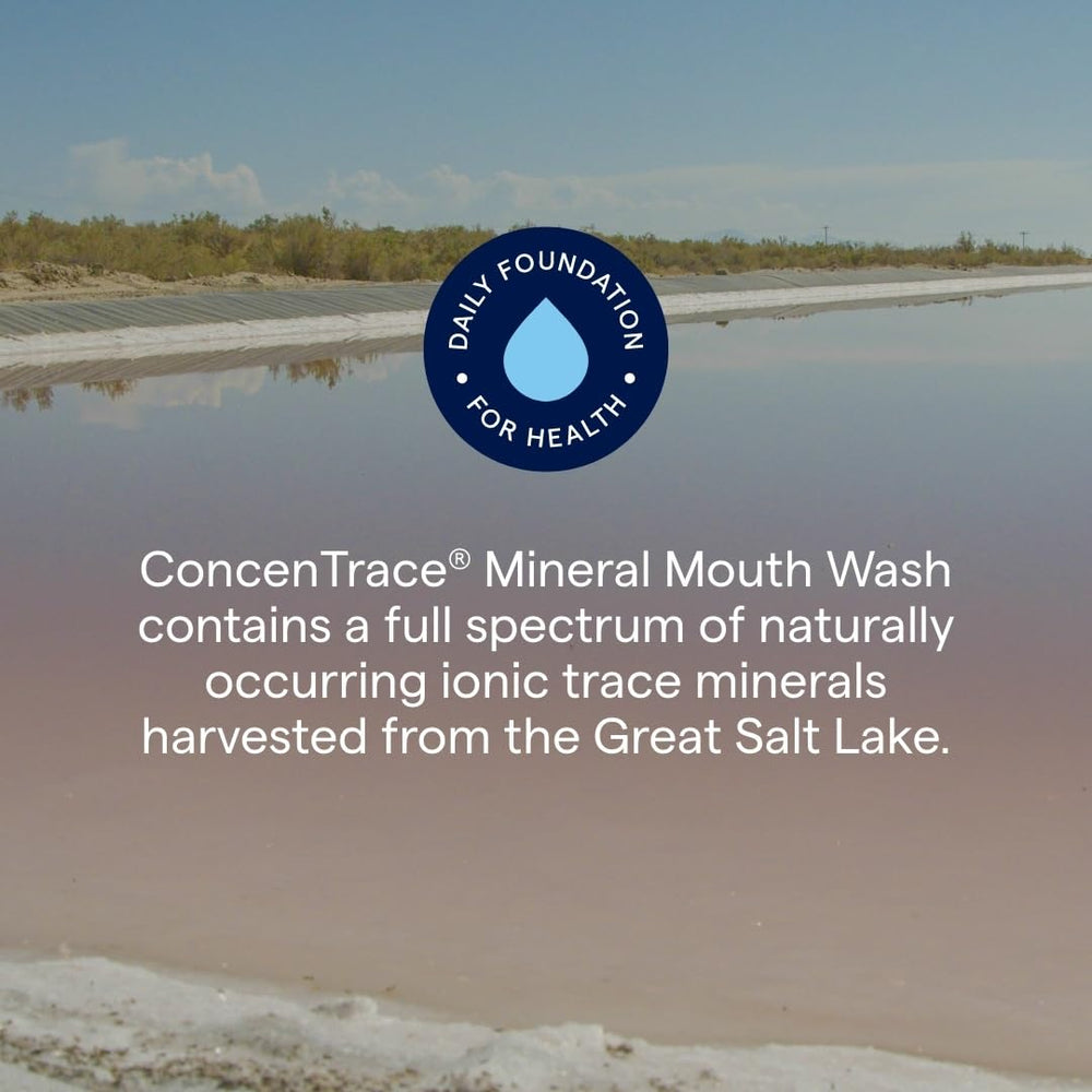 Close-up del líquido del enjuague Trace Minerals mostrando textura suave
