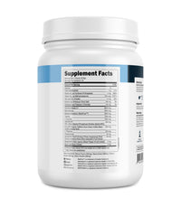 Transparent Labs atleta en gimnasio tomando Bulk antes de entrenar