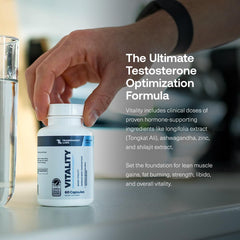 Detalle de etiqueta Transparent Labs Vitality con ingredientes y dosis legibles
