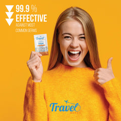 Travel Wipes en uso en manos, desinfección rápida y cómoda