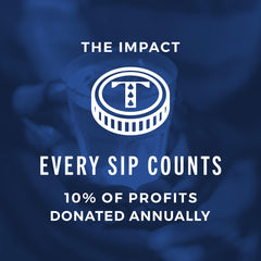 TREVI persona en gimnasio usando sobre para mantener hidratación