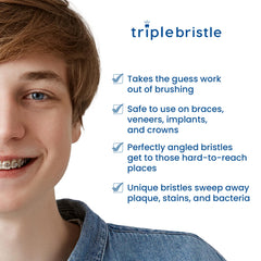 Triple Bristle en uso en el baño mostrando ergonomía del mango