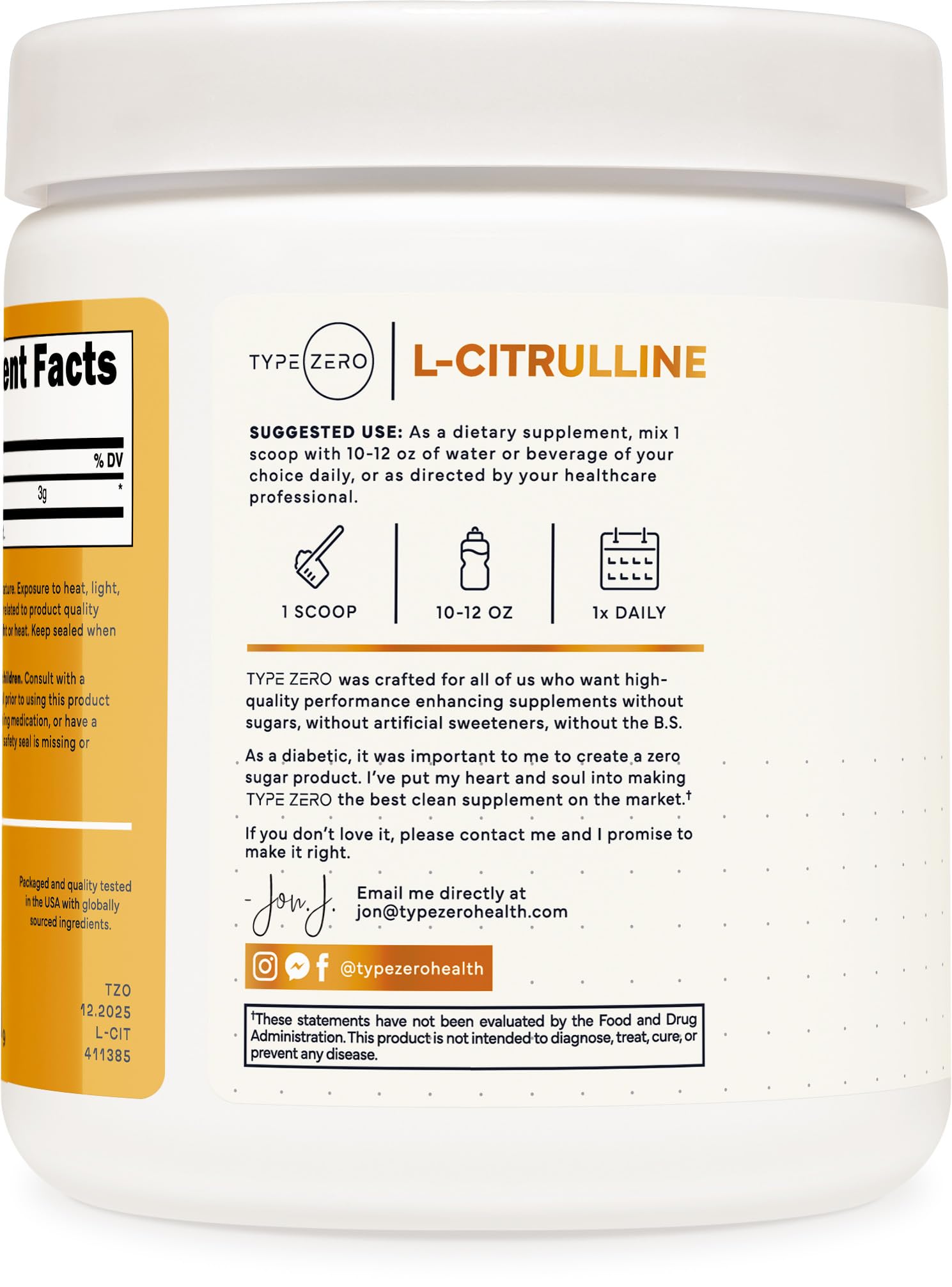 Type Zero en vaso mezclado con líquido transparente, mezcla sin sabor apreciable