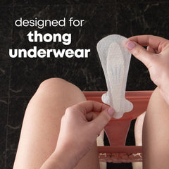 U by Kotex protector colocado en tanga que ofrece discreción y ajuste cómodo