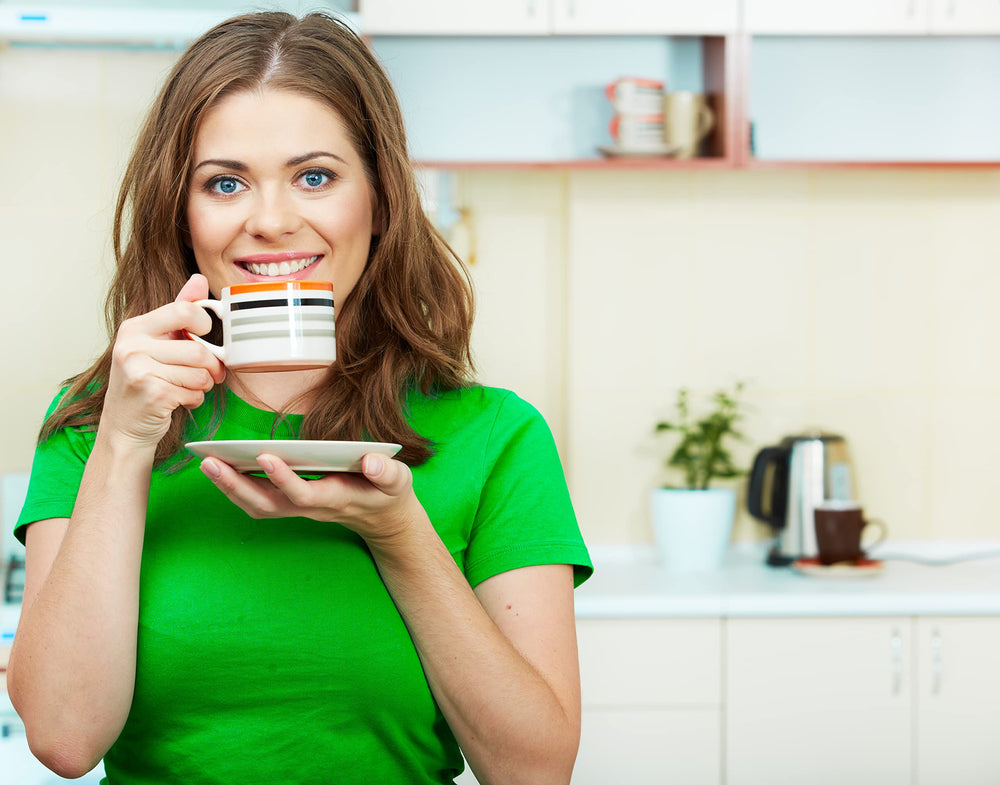 U.S. Wellness Naturals escena de desayuno mostrando uso diario