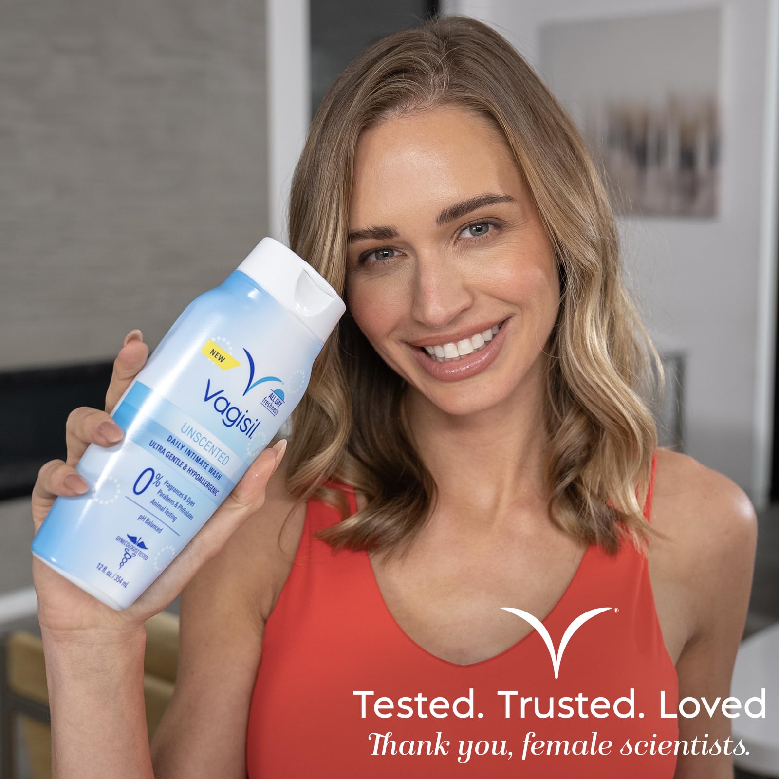 Vagisil etiqueta con ingredientes que resalta pH balanceado seguro