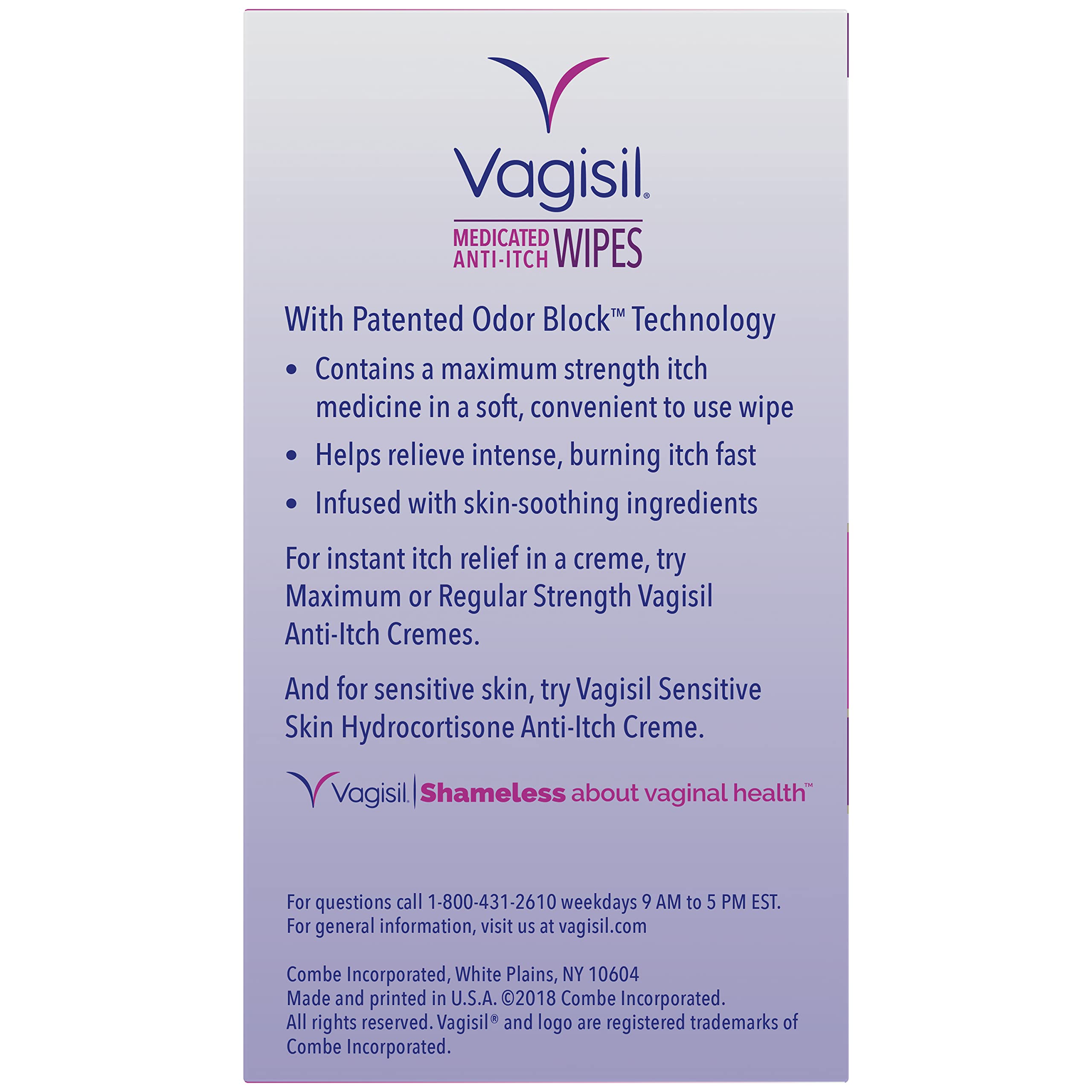 Vagisil toallita en mano mostrando tamaño práctico y facilidad de uso