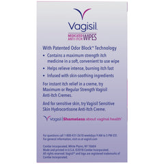 Vagisil toallita en mano mostrando tamaño práctico y facilidad de uso