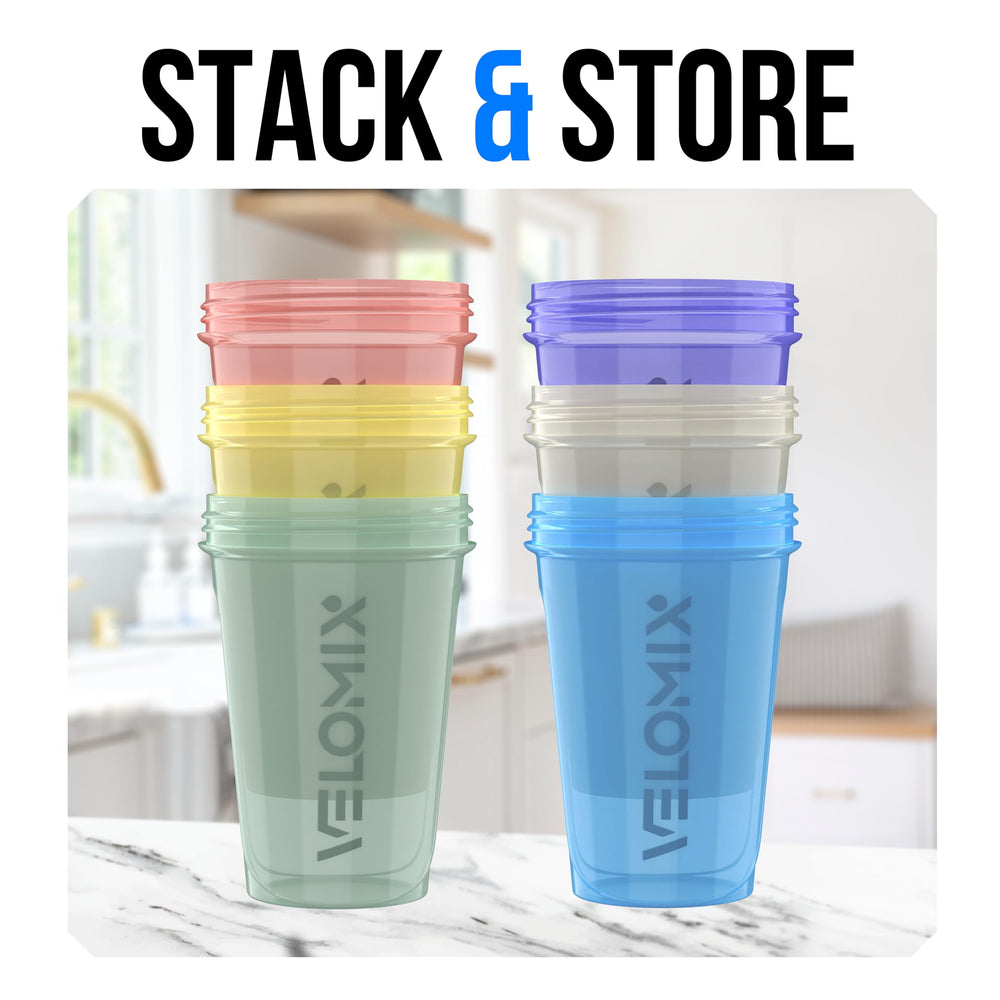 VELOMIX vaso en mano en gimnasio, transporte seguro y cómodo