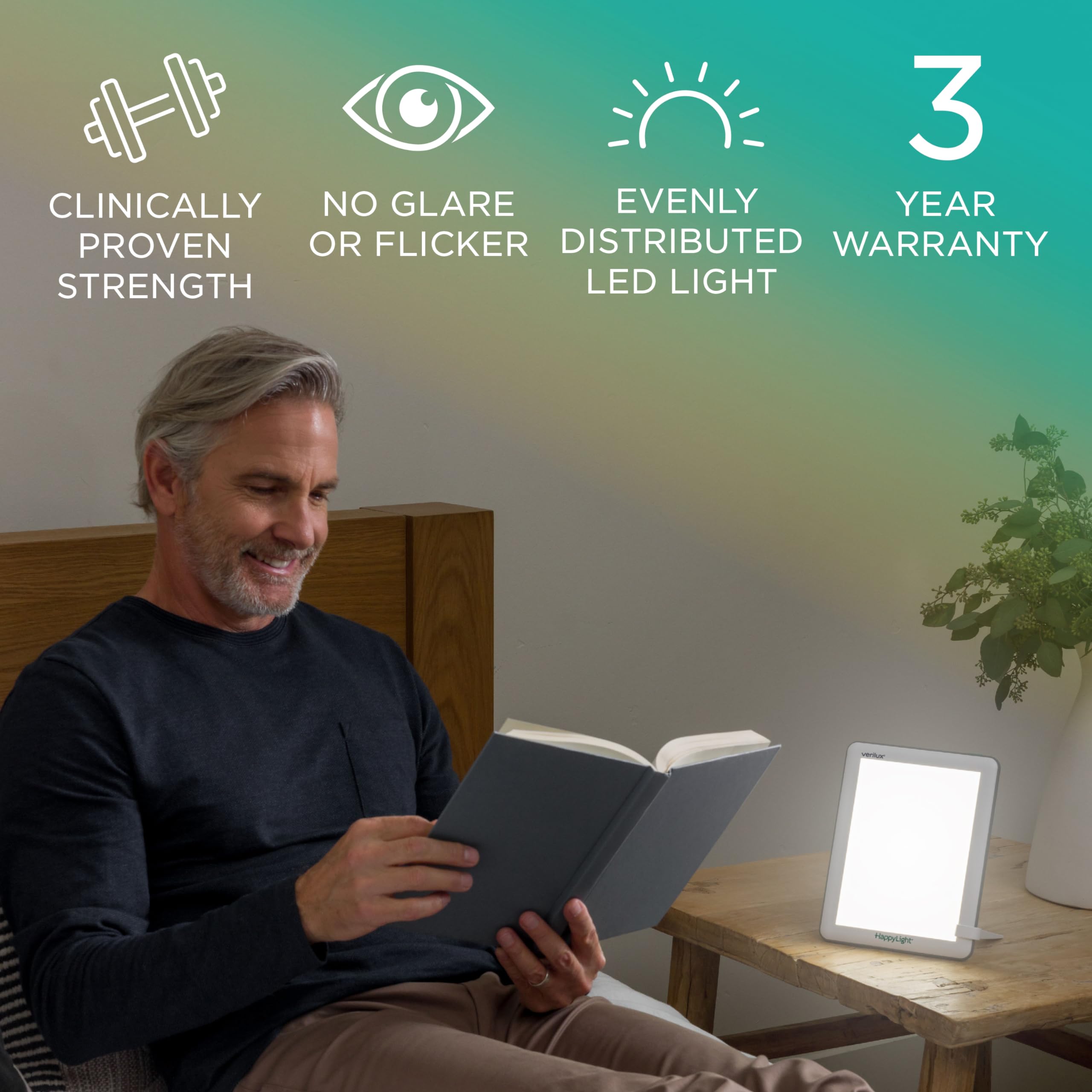 Comparación de tamaño de Verilux HappyLight Lucent mostrando facilidad para viajar