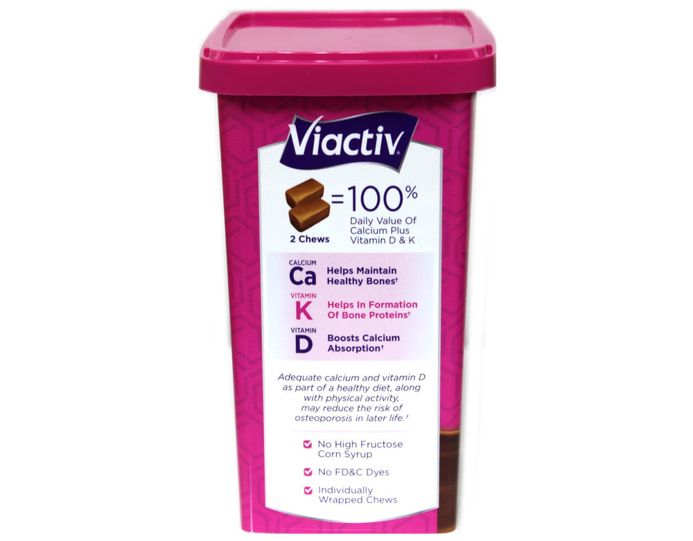 Viactiv masticable sostenido en mano para mostrar tamaño y facilidad de uso
