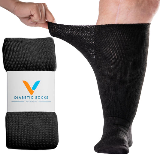 Viasox empaque frontal mostrando calcetines negros y beneficio de ajuste suelto
