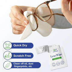VisClear toallita desplegada mostrando textura y humedad duradera