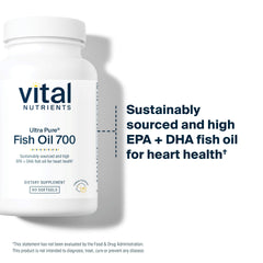 Vital Nutrients cápsula en mano demostrando tamaño y fácil de tragar