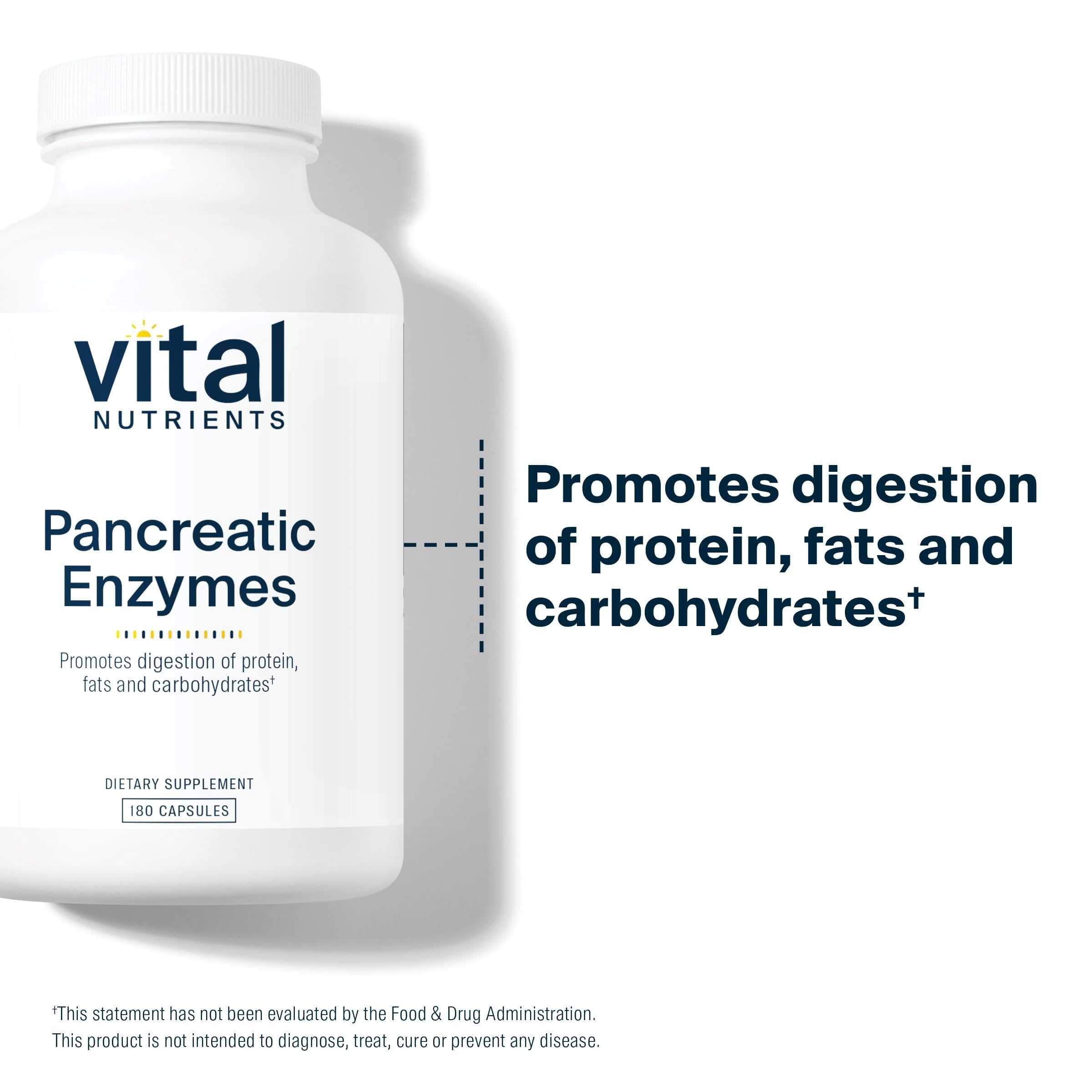 Vital Nutrients cápsula en mano para mostrar tamaño y facilidad