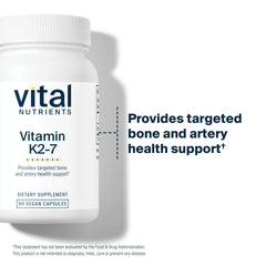 Vital Nutrients producto junto a alimentos vegetales para contexto dietético
