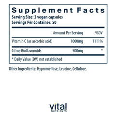 Vital Nutrients cápsulas en primer plano, textura y tamaño visibles, beneficio pureza vegana