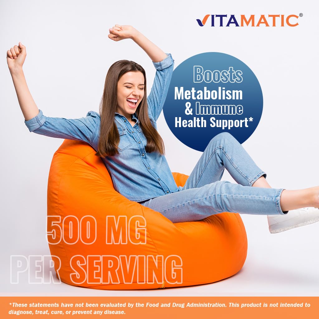Vitamatic tableta en la mano mostrando dosis única diaria conveniente