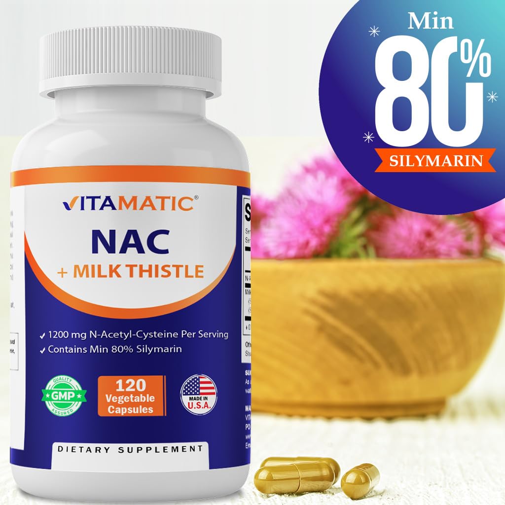 Vitamatic cápsulas en mano lista para toma diaria, conveniencia y portabilidad