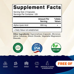 Vitamatic primer plano de cápsulas vegetales destacando textura y pureza