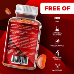 Persona masticando una goma Vitamatic para una toma cómoda diaria