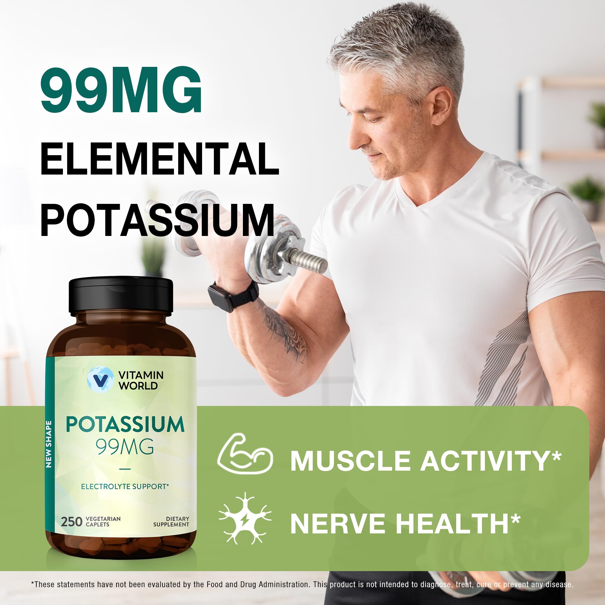 Vitamin World comprimido en mano para comparar tamaño y dosificación sencilla